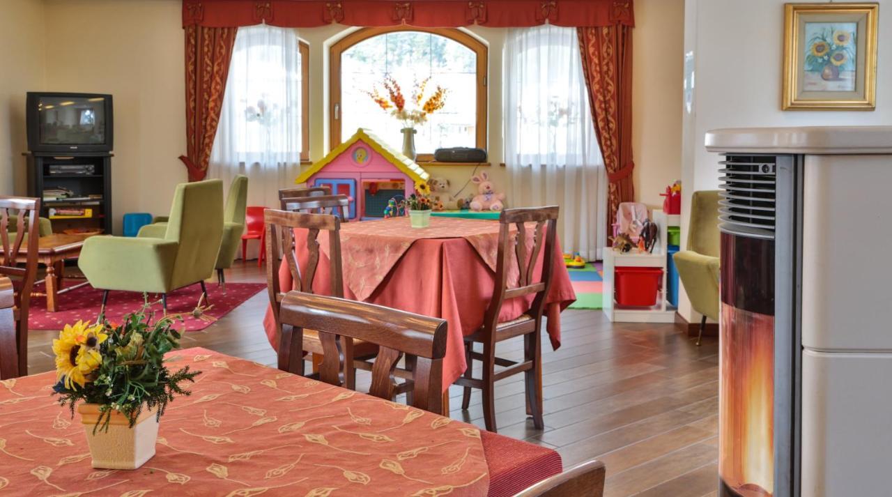 Hotel Fai Fai della Paganella Luaran gambar