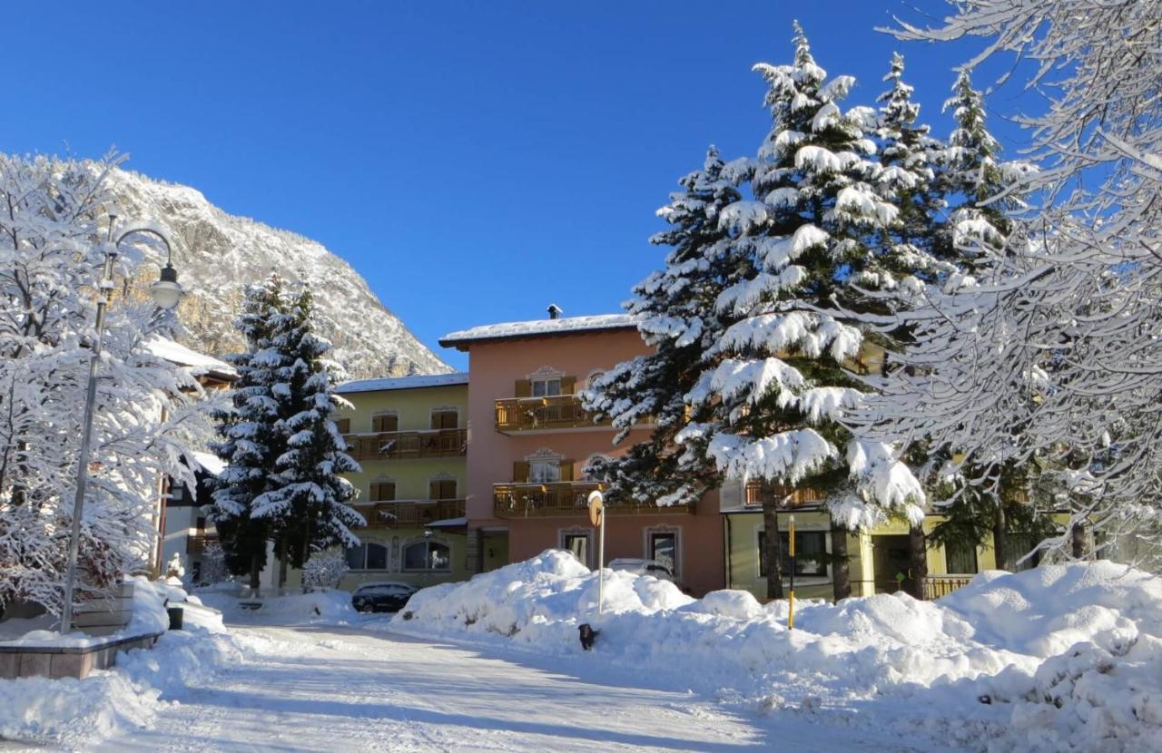 Hotel Fai Fai della Paganella Luaran gambar