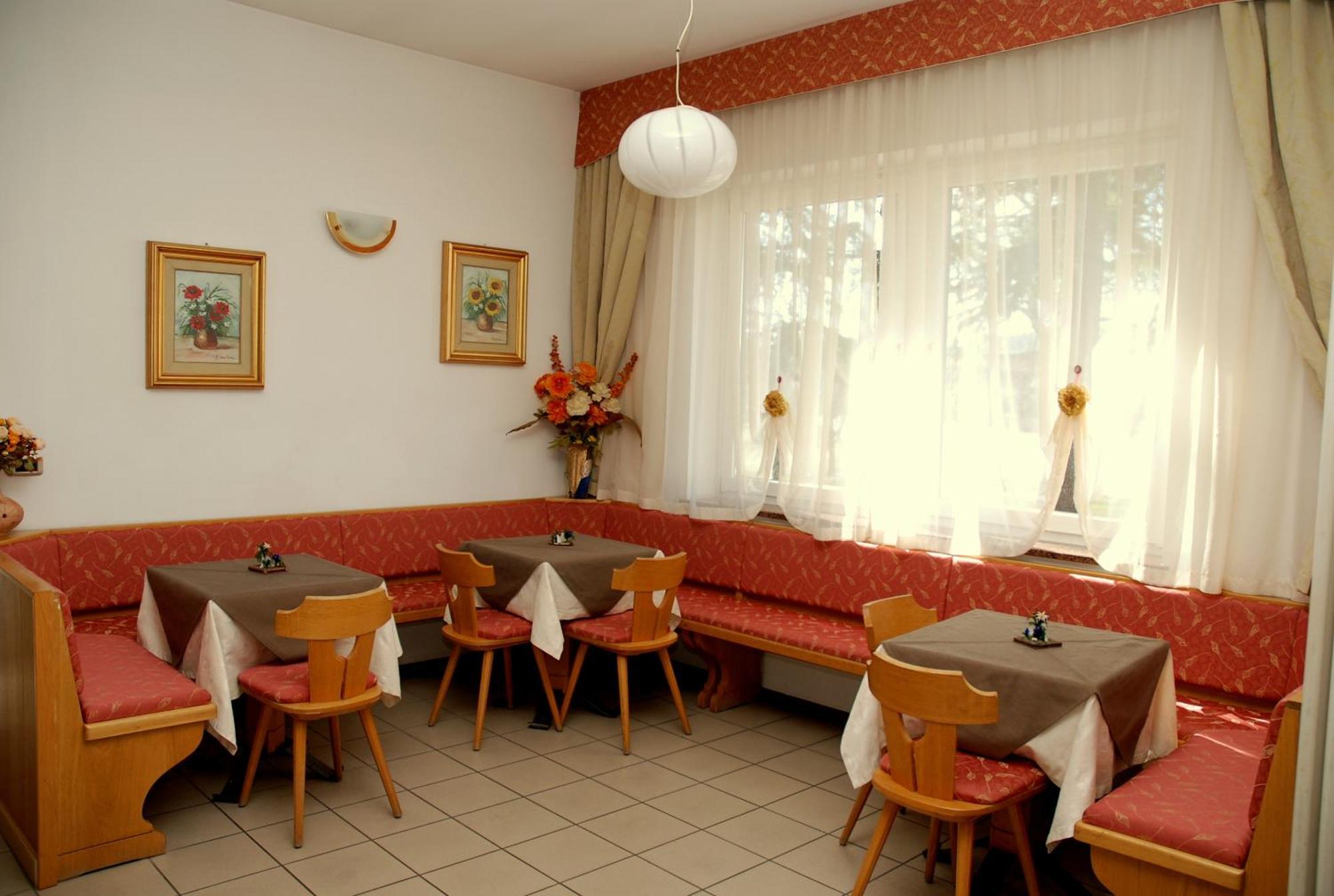 Hotel Fai Fai della Paganella Luaran gambar