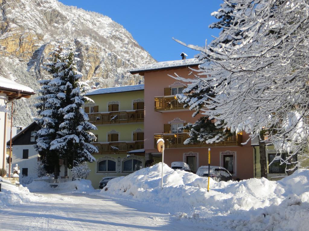 Hotel Fai Fai della Paganella Luaran gambar