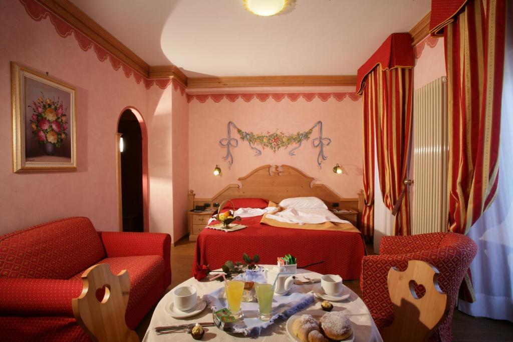 Hotel Fai Fai della Paganella Luaran gambar